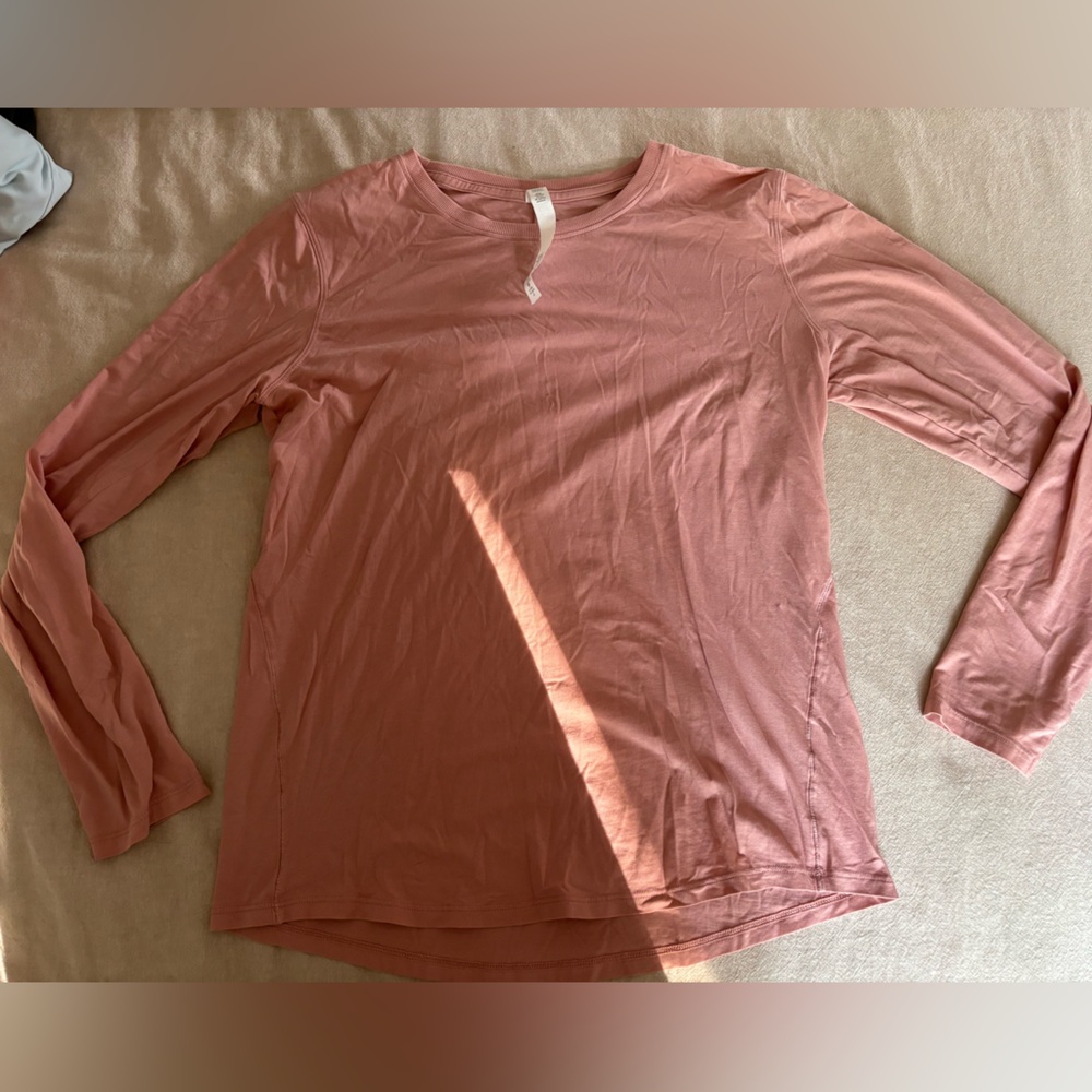 Lululemon Athletica Dusty Pink Long Sleeve Top